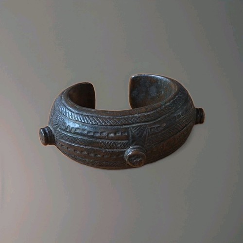 Bijoux ancien bronze - bijoux,