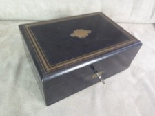 BEAUTIFUL NAPOLEON III blackened wood box.