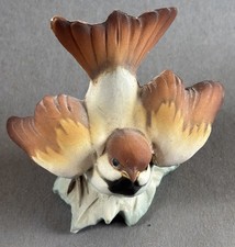 Vintage Tay Italy Porcelain 2.5" Bird Sparrow Giuseppe Tagliariol