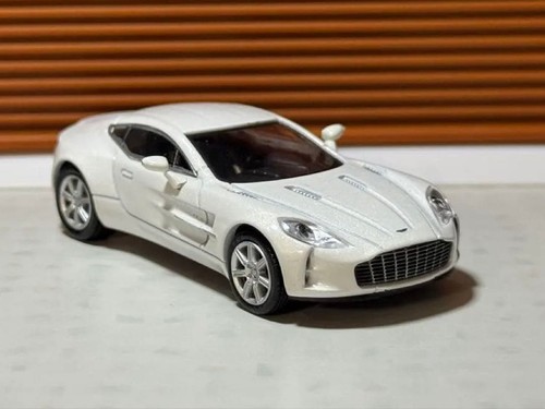 Kyosho aston martin - 1/64,