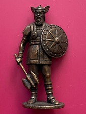 Vintage Kinder: Metal Kinder Figure - 1970s