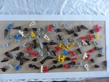 Lego : lot de 101 pièces ,attaches pour remorque,espace et autre