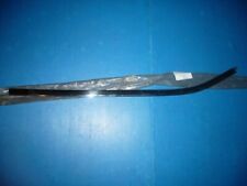 Enjoliveur de custode arrière