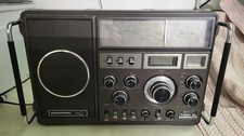 Poste radio vintage Grundig Satellit  1400 SL Professionnal