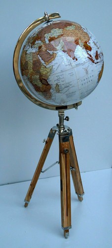 Globe terrestre avec - , support