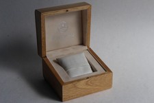 Mercedes-Benz watch case (43471)
