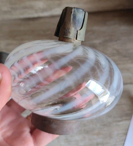 Ancien réservoir lampe - réservoir,