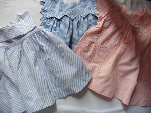 Lot anciennes robes - de,