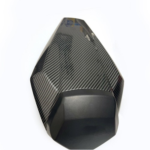 Carbon effect seat cover tail - carbon,