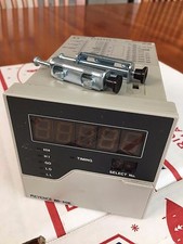 KEYENCE RD-50E ANALOG SENSOR CONTROLLER, 3 AVAILABLE, WARRANTY