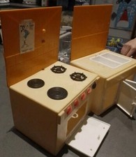 ANCIEN JOUET PETITE CUISINE