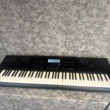 Casio WK6600 Workstation Keyboard w/Internal Speakers & 76 Piano Style Keys