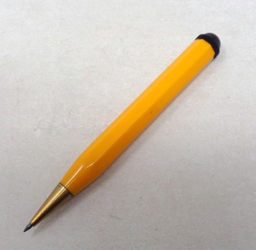 Superbe crayon porte mine - superbe,
