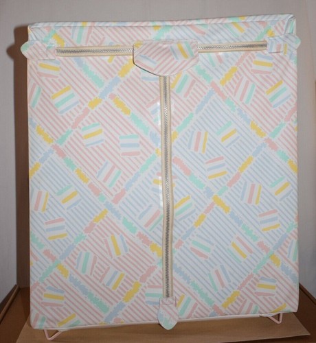 Armoire vintage pour poupée - vintage,