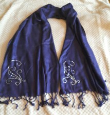 ECHARPE MAUVE AVEC PAILLETES