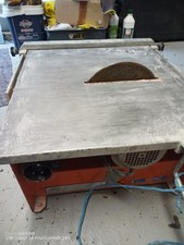 Coupe carrelage Électrique à