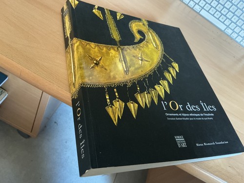 Des iles ornements et - des,