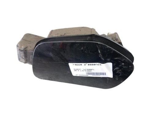 Trappe essence peugeot 208 2 - trappe,