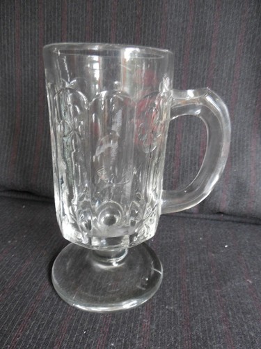 Ancienne chope verre moulé - chope,