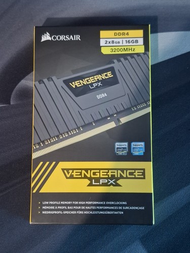 Corsair vengeance lpx ddr4 - corsair,