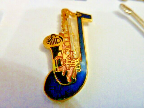Pin musique saxophone - , /