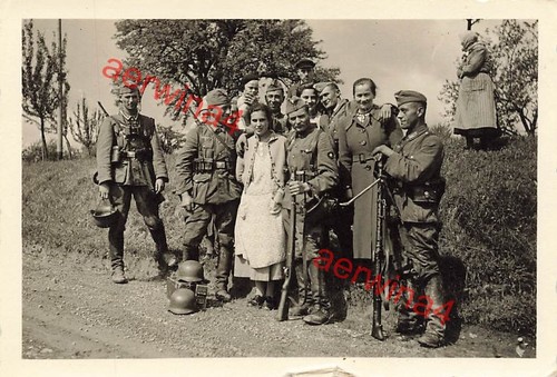Soldats allemands avec - , mg