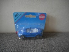 15/ VOITURE MINIATURE Siku