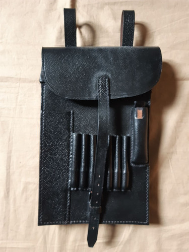 Porte carte modèle - , cuir
