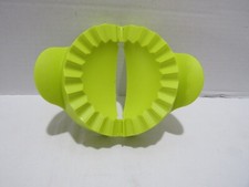 VTG TUPPERWARE EMPANADA/RAVIOLI/PEROGI MAKER-LIME GREEN