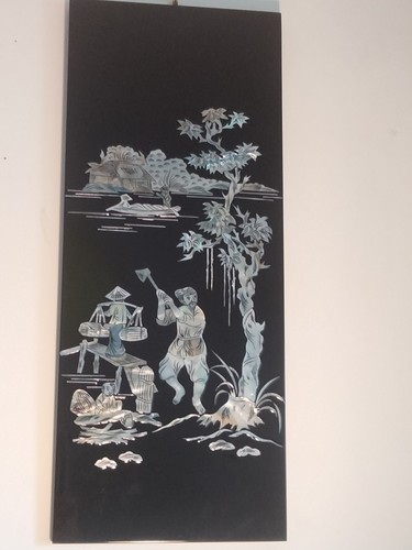 Lacquered wood panels and - lacquered,