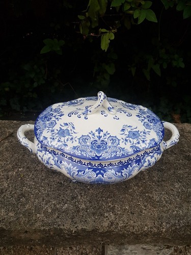 Ancienne soupière faïence - ancienne,