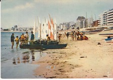 CPSM LA BAULE ECOLE DE VOILE D' OPTIMIST AVANT LE EMBLAI