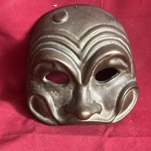 Masque bronze la - en,