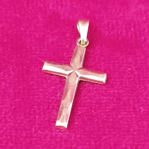 Pendentif croix 18 - pendentif, en