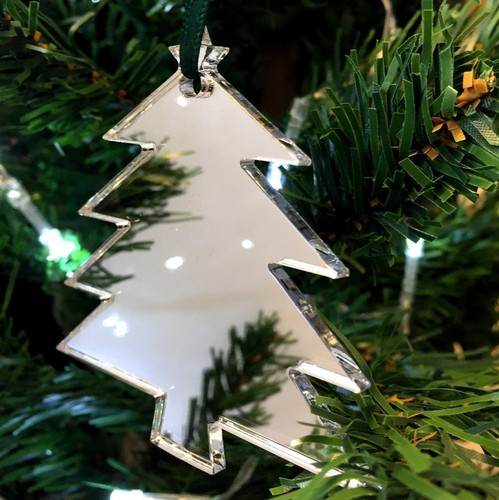 Sapin noël forme de - en,