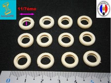 LOT DE 12 Pneu Blancs strié