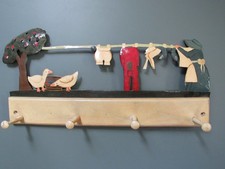 Porte-manteaux et vêtements