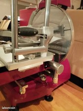 trancheuse mécanique style