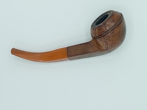 Old briar pipe collection - de,