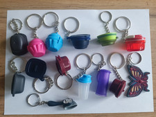 Lot de 14 Porte-clés