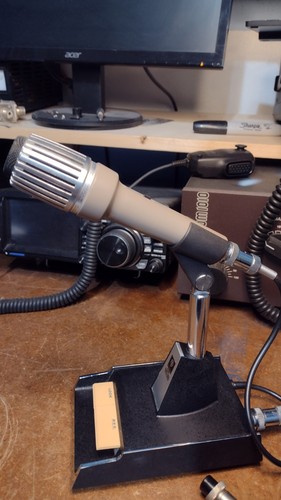 Kenwood 50 desk - mc,