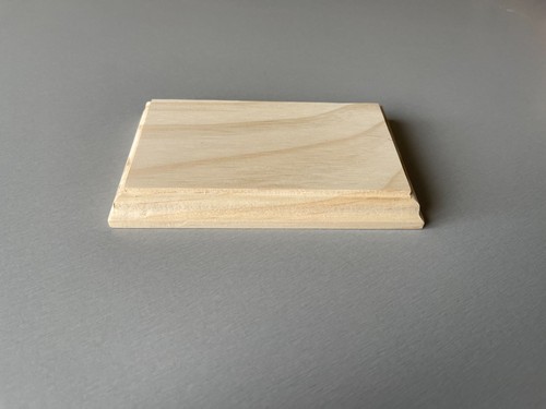 Socle bois brut pour - en,