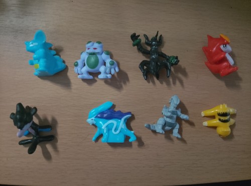 Lot figurines pokemon - 8,