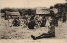 PC ETHNIC TYPES CHEZ LES BATEKES LAZY GABON AFRICA (a23468)