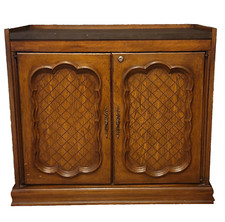 Entryway Sideboard / Bar Cabinet