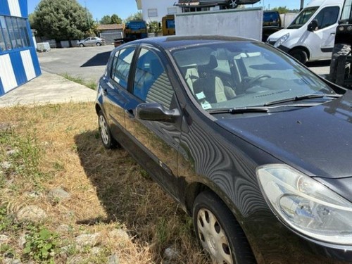 Aile avant droit renault - aile,