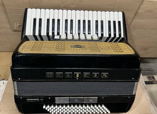 Accordéon delicia carmen - accordéon,