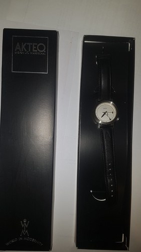 Montre akteo médecin - montre, avec