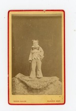 Vintage PHOTO CDV 1860, a Lilliputian Dwarf poses in costume Maison Daillon