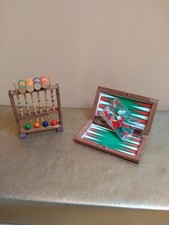 Accessoires maison de poupée